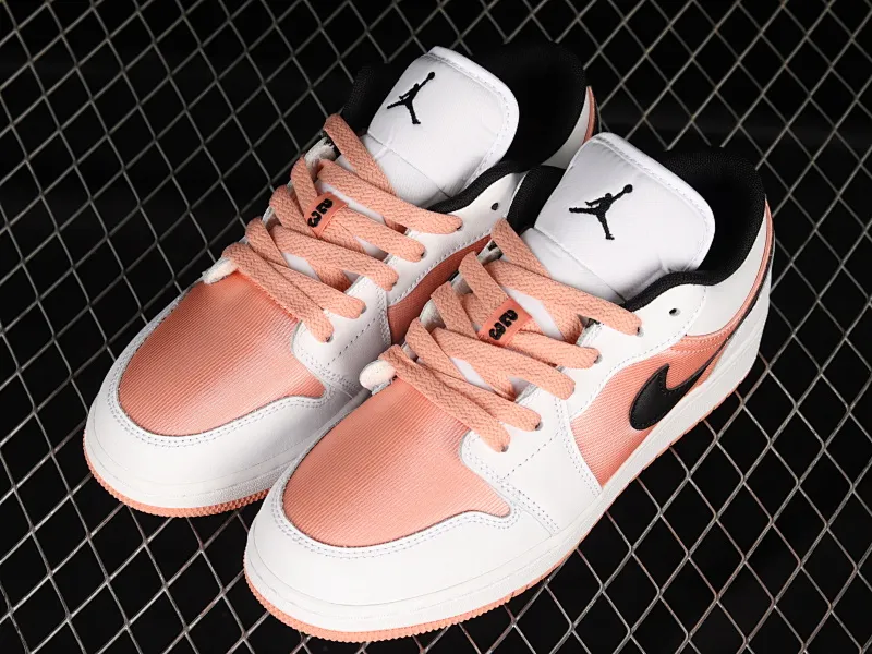 All categories Air Jordan Jordan series basketball shoes Air Jordan 1 Low G version pure original Air Jordan 1 Low AJ1 Joe 1 white and black powder low-top cultural leisure sports sneakers DM8960-801